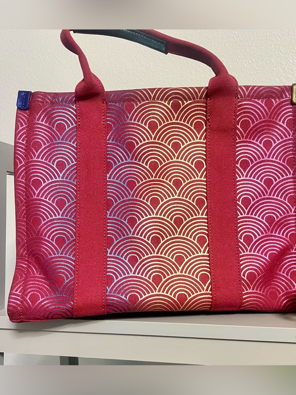 EUC Kurt Geiger ombré London Southbank Tote - Picture 6 of 11